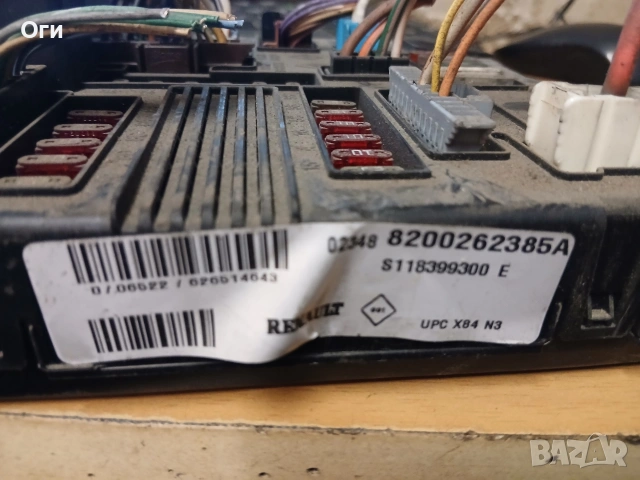 Модул / бушониера за Рено Меган II 8200262385A, снимка 2 - Части - 53497076