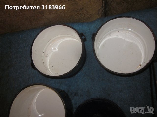 емайлирани канчета от 1960 година, снимка 8 - Кутии за храна - 39876988