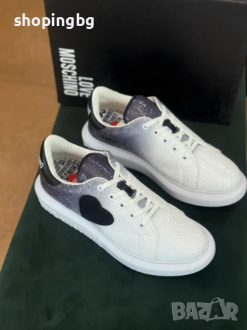 Дамски сникърси Love Moschino JA15244  259 лв.