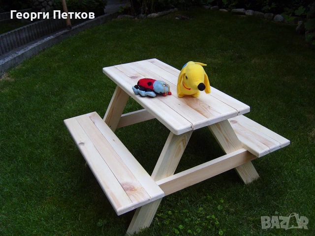 Масичка за деца с пейки-85х80х50см.