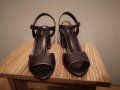 Нови - 35% Deichmann черни сандали 38 номер на стабилен блестящ ток, снимка 5
