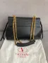 Valentino Garavani оригинална чанта, снимка 3
