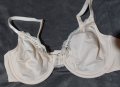 Страхотен сутиен с меки чашки 85В , снимка 4