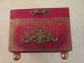винтидж кутийка  в червено за бижута-hand made, снимка 15