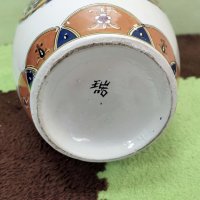 Голяма японска порцеланова ваза, снимка 3 - Вази - 32433090