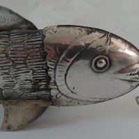 Сребърна авторска фигура-риба/сребро 900/, снимка 2 - Антикварни и старинни предмети - 40050915