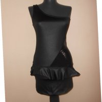 Еластична черна рокля с едно рамо , снимка 2 - Рокли - 28754706