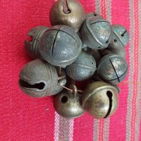 Хлопка камбанка орехче 16 бр, снимка 1 - Антикварни и старинни предмети - 43437572