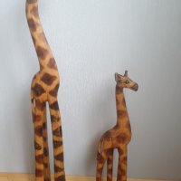 Дървени африкански фигури на жирафи, снимка 1 - Антикварни и старинни предмети - 43900744