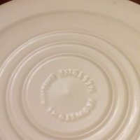 Порцелан чиния, снимка 5 - Чинии - 27109994