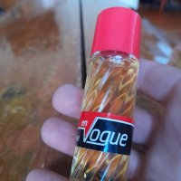 Стар парфюм Vogue, снимка 2 - Други ценни предмети - 43527402