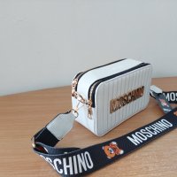Moschino дамска чанта през рамо стилна чанта хит чанта код 245, снимка 4 - Чанти - 43976441