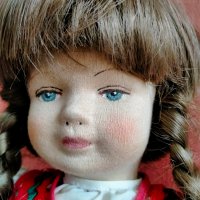 Колекционерска кукла Glorex Switzerland  46 см, снимка 15 - Колекции - 39543313