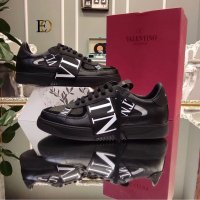Мъжки спортни обувки Valentino код 12, снимка 1 - Ежедневни обувки - 33609764