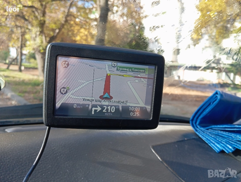 Навигация за кола TomTom , снимка 1