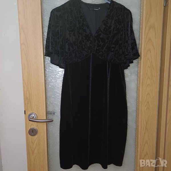 Черна рокля от плюш , снимка 1