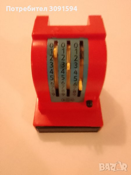 Играчка касов апарат -1960г натискасе черния бутон и излиза чекмеджето със звън и при затваряне , снимка 1