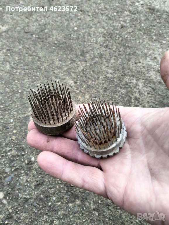 Стари поставки за цветя, снимка 1