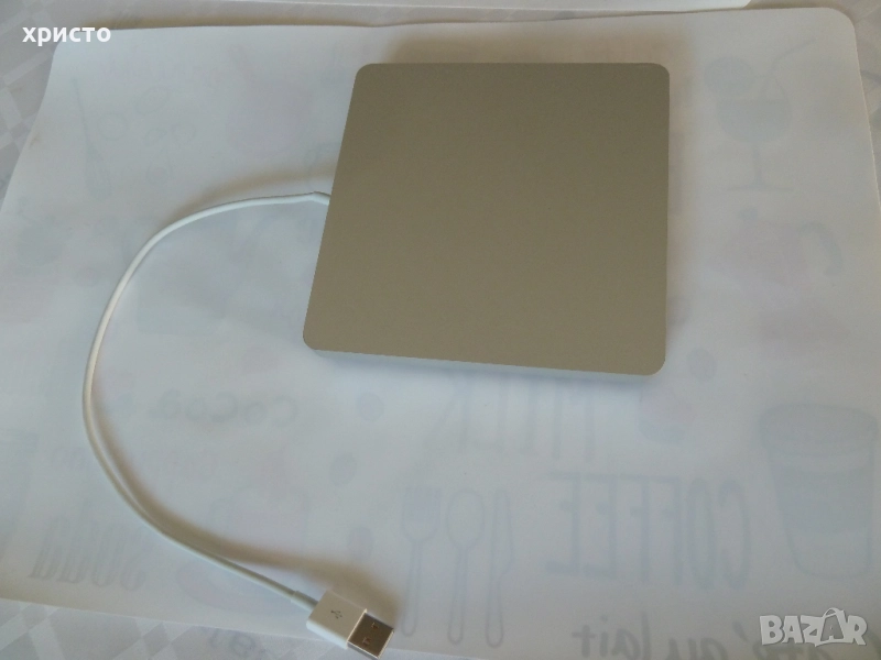Apple външно CD/DVD оригинално, снимка 1