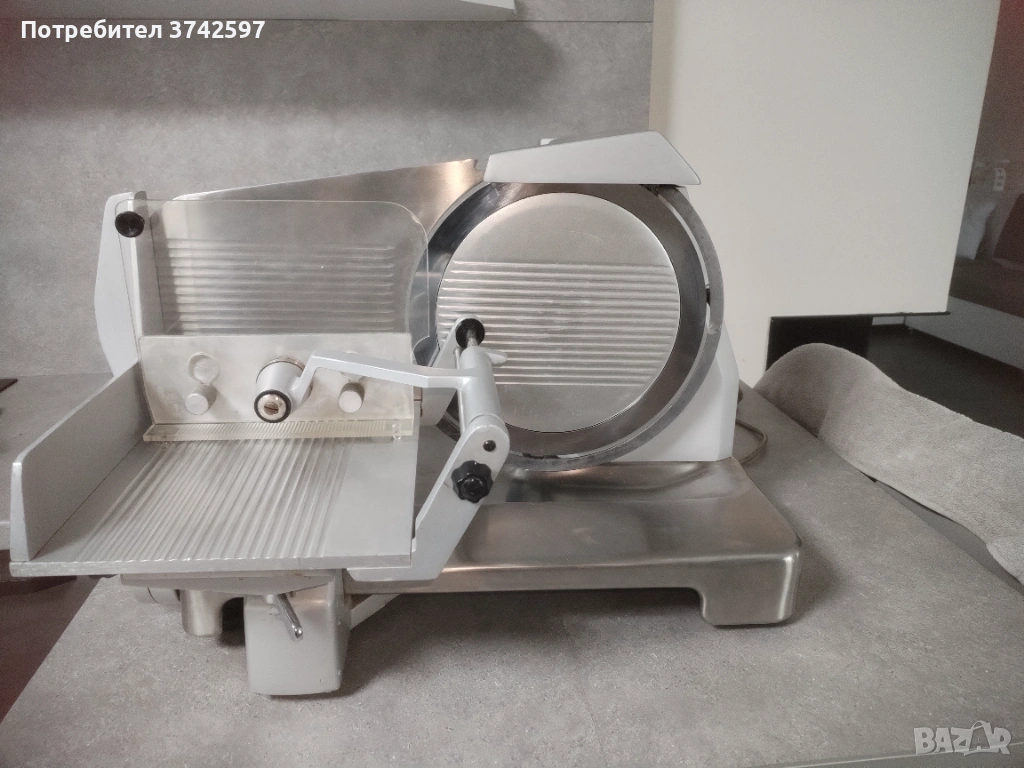 Професионална слайс машина Berkel 835 с диаметър на нож 290мм, снимка 1