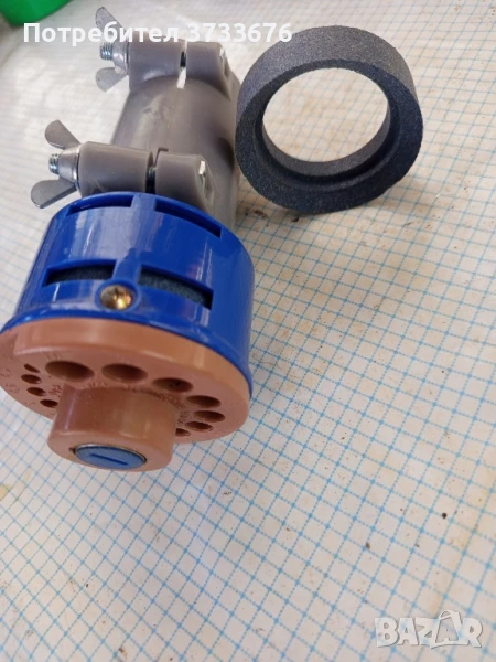 Приспособление за заточване на свредла за пробиване на метали., снимка 1