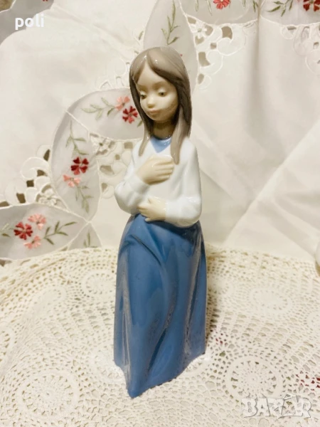 порцеланова статуетка Nao, снимка 1