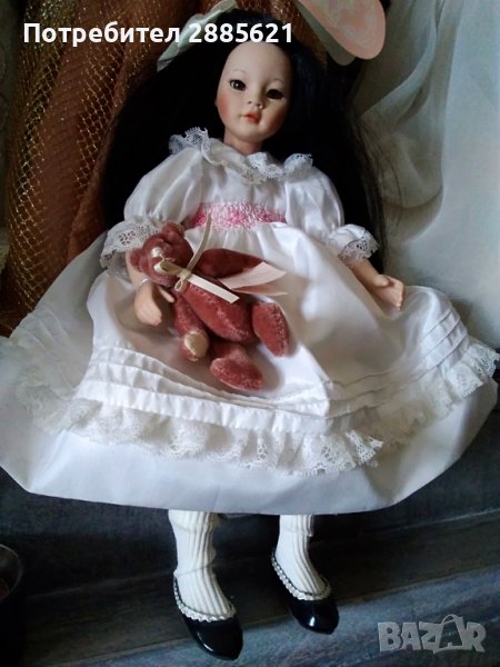 Порцеланова колекционерска кукла Pauline, снимка 1