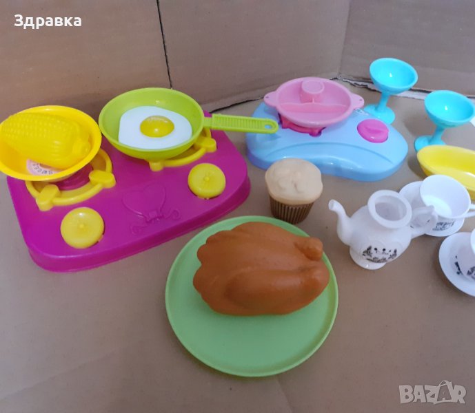 Кукленски котлони и сервиз за игра, снимка 1