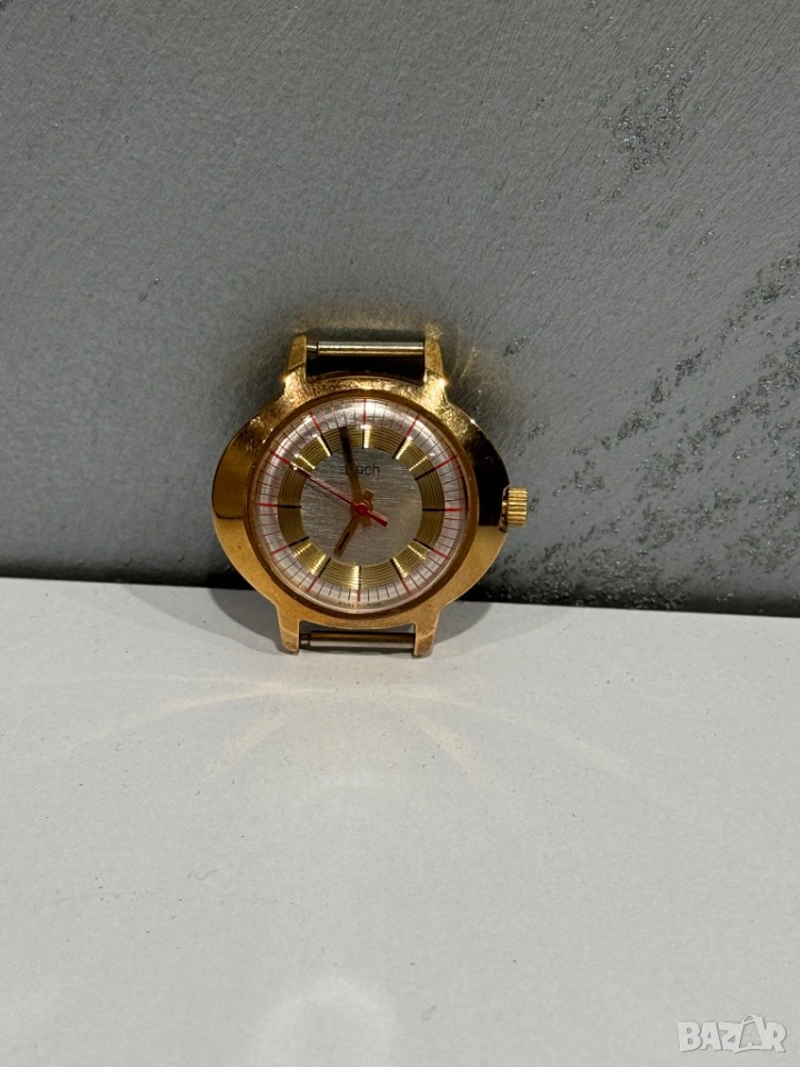 Дамски часовник Luch, снимка 1