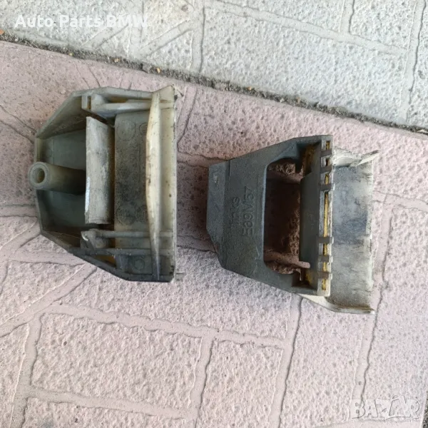 Държачи радиатор BMW E39 Стойка радиатор БМВ Е39, снимка 1