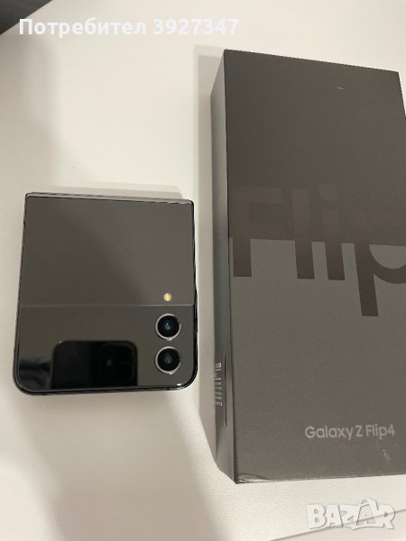 Samsung galaxy Z flip 4, снимка 1