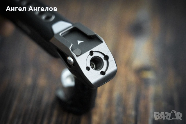 Дръжка за камера (Top Handle) SmallRig Rhinoceros - НОВА!, снимка 2 - Чанти, стативи, аксесоари - 53561522