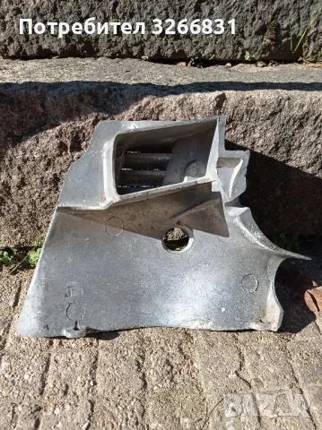 ИЖ 56 Планета 350 капак карбуратор , снимка 2 - Части - 47632725