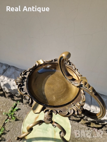 Уникален антикварен френски бронзов подов пепелник , снимка 7 - Други ценни предмети - 52803950
