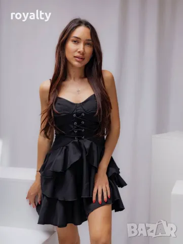 Стилна черна дамска рокля 