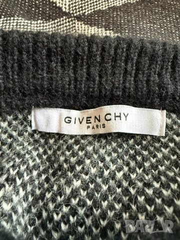 Givenchy  вълнен пуловер, снимка 3 - Пуловери - 51708250