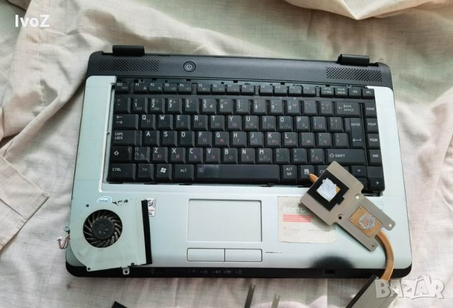 Продавам Toshiba L300-на части