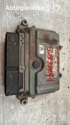 Компютър за двигател / ECU / Моторен компютър за Mercedes A160 - A6401501591 / 0281013964
