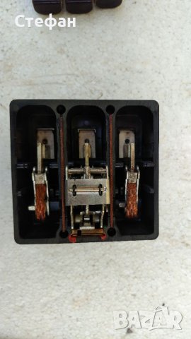 Автомат А1- 2броя., снимка 4 - Друга електроника - 36833862