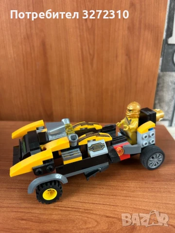 Количка от конструктор наподобяваща Lego