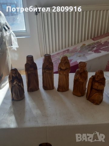 Дървени фигури