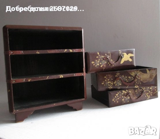 Дървена тоалетка с огледало и  чекмедже и  стара японска кутия за бижута, снимка 12 - Други - 30304673