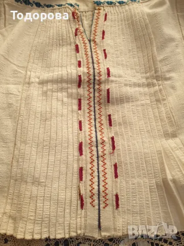 Автентична къса риза от народна носия, снимка 6 - Антикварни и старинни предмети - 47558845