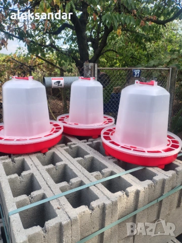 Поилки и хранилки 