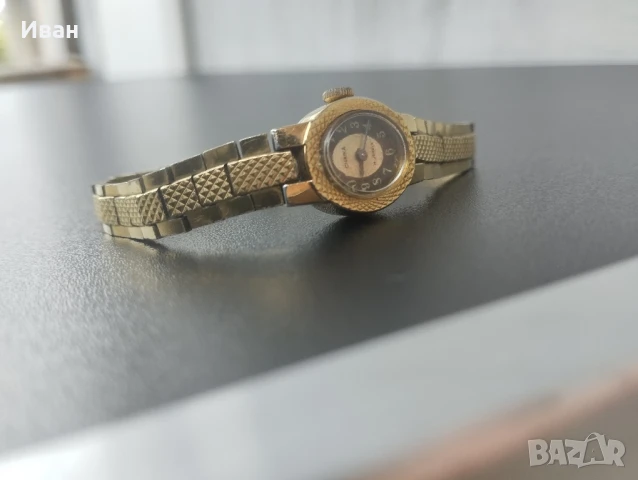 Дамски механичен часовник чайка , снимка 4 - Антикварни и старинни предмети - 51421279