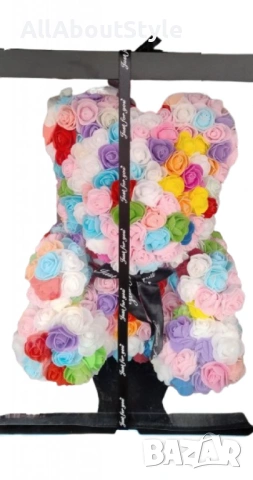 Мече от разноцветни рози в луксозна кутия, снимка 3 - Романтични подаръци - 53240027