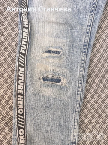 Детски дънки H&M, снимка 2 - Детски панталони и дънки - 50995877