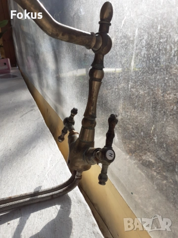 Стар бронзов смесител, снимка 4 - Антикварни и старинни предмети - 53448857