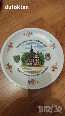 Красива порцеланова чиния за стена от  Германия