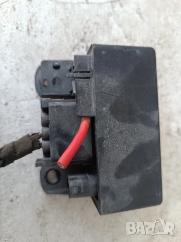 реле подгрев в210